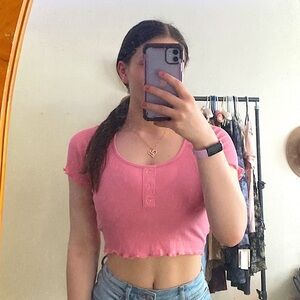 Ambiance • Pink Ribbed Lettuce Trim Cropped T-Shirt